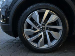 Volkswagen T-Roc 1.5 TSI DSG Move AHK Kamera LED Sitzhzg