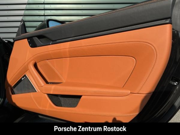 Porsche 992 Carrera 4 GTS - 541 PS - Dunkelolivmetallic