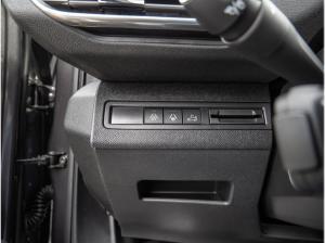 Peugeot 3008 PureTech 130 EAT8 GT *SCHIEBEDACH*EL. HECKKLAPPE*FOCAL*ALLWETTER*SN52