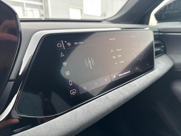 Audi A5 Avant e-hybrid qu. S tr. AHK Matrix 19 Stdhzg