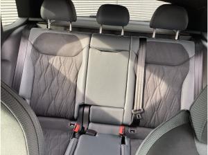 Audi Q3 SUV TDI S tronic Audi Q3 SUV TDI S tronic