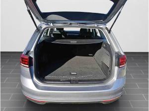 Volkswagen Passat Variant 1.5 TSI *Conceptline* Business Premium Navi SHZ Kamera