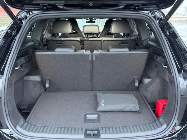 Volkswagen Tayron R-Line 2,0 l TDI 4MOTION*7-SITZE*IQ.LIGHT*KOMFORTPAKET*20-ZOLL