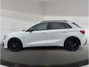 Audi A3 Sportback S line 30 TFSI S tronic S Line,HUD