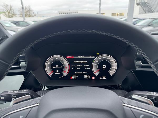 Audi A3 Sportback S line 30 TFSI S tronic S Line,HUD
