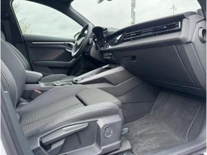 Audi A3 Sportback S line 30 TFSI S tronic S Line,HUD