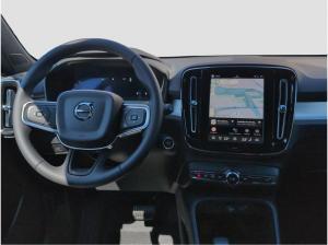 Volvo XC40 XC40+B3+PlusDark+E-Sitze+BLIS+19"GJR+R-Kamera+++