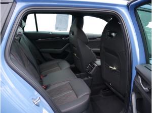 Skoda Octavia Combi 2.0 TSI RS ACC HUD AHK PANO MATRIX-LED *942*