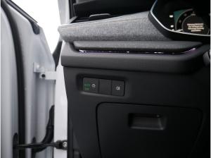 Skoda Octavia Combi 2.0 TDI Balance PDC KEYLESS NAVI ACC LED *958*