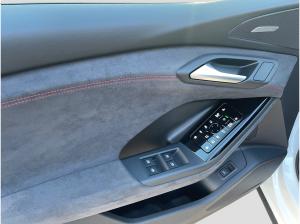 Audi SQ6 e-tron quattro Matrix Pano HUD B&O 360° AHK Audi SQ6 e-tron quattro Matrix Pano HUD B&O 360° AHK