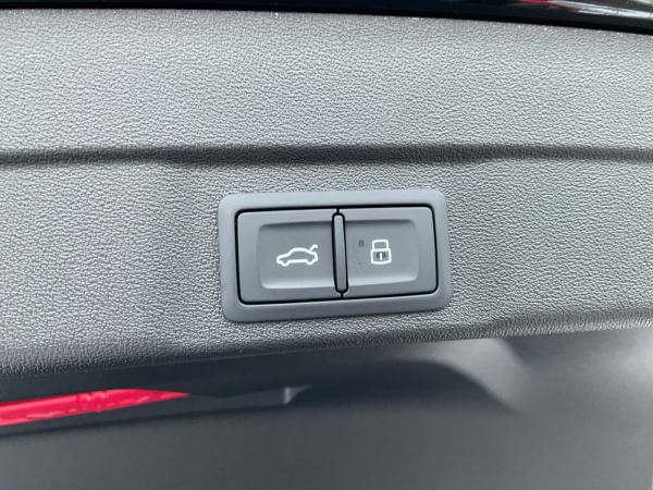 Audi A5 Limousine 2.0TFSI S line quattro PANO MASSAGE