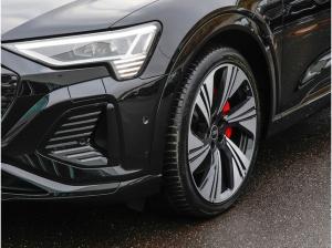 Audi Q8 e-tron Sportback 55 e-tron quattro S line - Lagerfahrzeug!