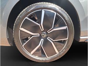 Volkswagen Passat R-Line 1,5 eHybrid DSG | R-Line Signature