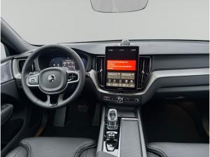 Volvo XC60 B5 Benzin AWD Ultra Black Edition *keine 0,5%*