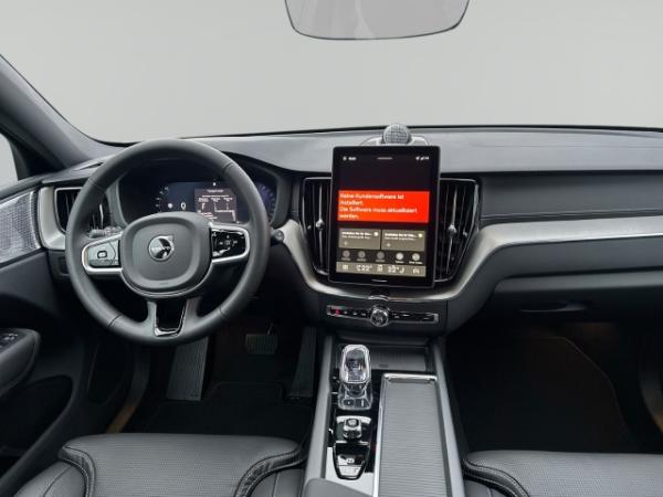 Volvo XC60 B5 Benzin AWD Ultra Black Edition *keine 0,5%*