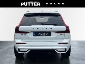 Volvo XC60 B5 Benzin AWD Ultra Black Edition *keine 0,5%*