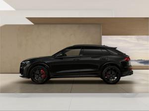 Audi RS Q8 PanoDach, AHK, RS Sportabsaganlage, Anhebung V-Max 305 km/h, RS Design Paket rot