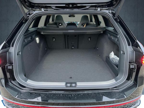 Volkswagen Passat R-Line 1,5 l eHybrid OPF 130 kW (177 PS) / 85 KW (115 PS) 6-Gang-DSG *SOFORT VERFÜGBAR*