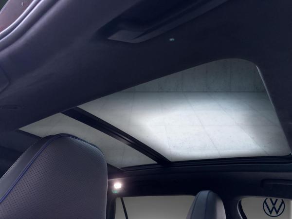 Volkswagen Passat R-Line 1,5 l eHybrid OPF 130 kW (177 PS) / 85 KW (115 PS) 6-Gang-DSG *SOFORT VERFÜGBAR*