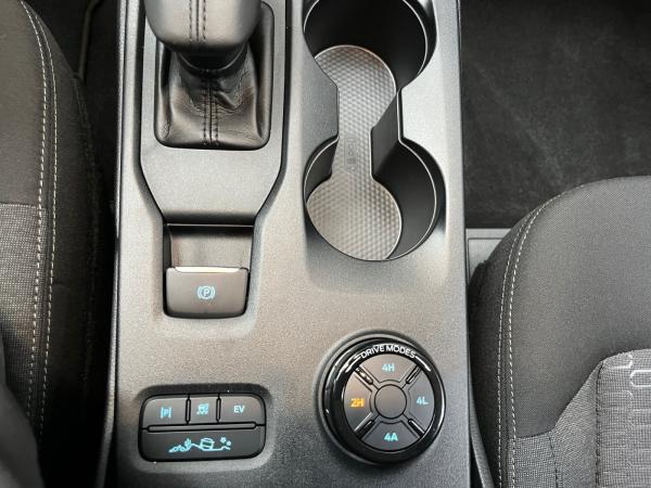 Ford Ranger XLT PHEV 281 PS 10 Gang Automatikgetriebe