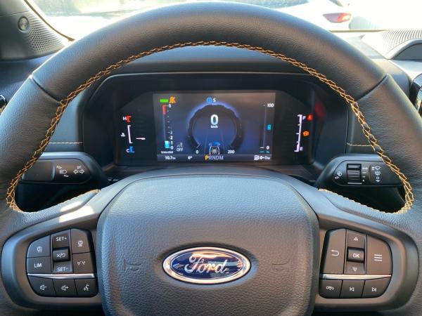 Ford Ranger Wildtrak 2,3L PHEV Doppelkabine Ford Ranger Wildtrak 2,3L PHEV Doppelkabine