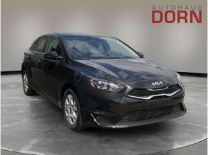 Kia Ceed Ultimate Edition 1.0T 48V DCT Kamera Navi