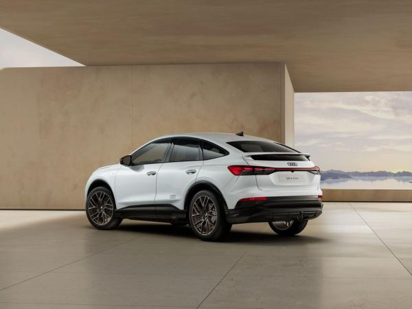 Audi Q4 e-tron Sportback 45  | JETZT SICHERN ⚡