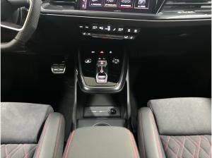 Audi Q4 e-tron 45 S line Matrix Navi AHK Virtual Carplay