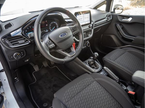 Ford Fiesta 8 fach Bereift, Sitz u. Lenkradheizung, Einparkhilfe