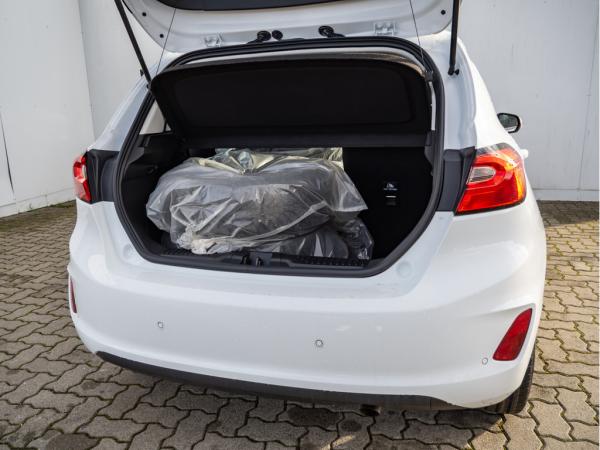 Ford Fiesta 8 fach Bereift, Sitz u. Lenkradheizung, Einparkhilfe