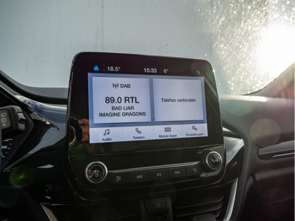 Ford Fiesta 8 fach Bereift, Sitz u. Lenkradheizung, Einparkhilfe