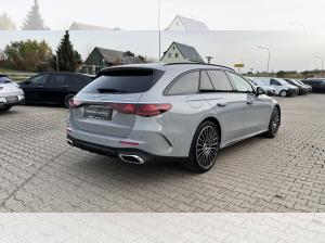Mercedes-Benz E 300 de 4M T AMG+Night+Luft+20"+Softcl+SuperScr