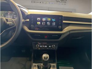 Skoda Fabia 1.0 TSI Tour SOFORT VERFÜGBAR! ACC Kamera DynLicht LED LM