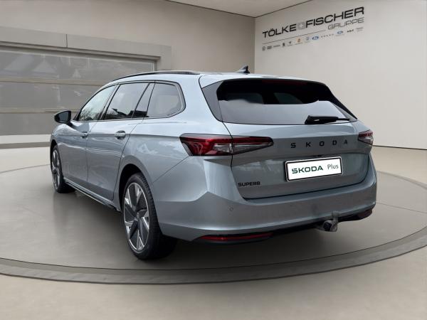 Skoda Superb Combi 2.0 TDI Sportline SOFORT VERFÜGBAR! DCC ACC AHK AUT