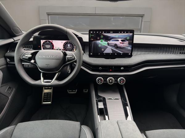 Skoda Superb Combi 2.0 TDI Sportline SOFORT VERFÜGBAR! DCC ACC AHK AUT