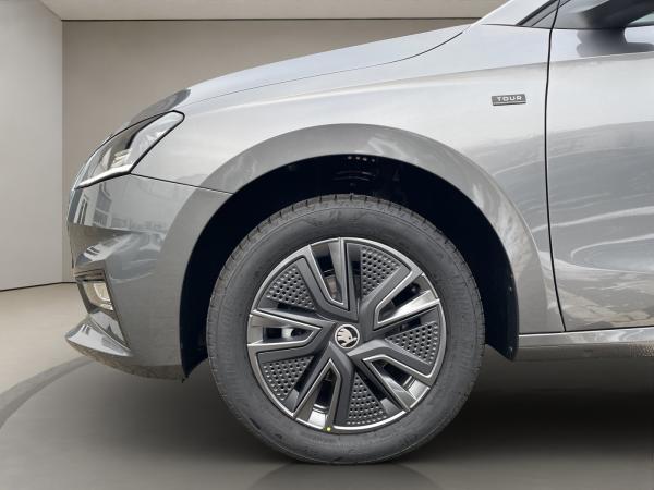 Skoda Fabia 1.0 TSI Tour SOFORT VERFÜGBAR! ACC Kamera DynLicht LED