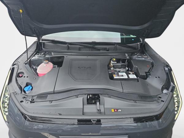 Kia EV4 81kWh Earth +MY26+DriveWise+360*Kam+SHZ+ACC++