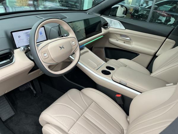 XPENG G9 AWD Performance*Black Edition*AHZV *Premium Paket Leder nappa Mocca/Coffee*kurzfristig Lieferbar*