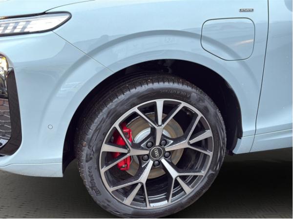 Audi Q3 SUV e-hybrid 200kW S tronic