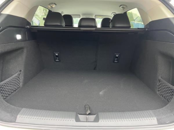 MG HS LUXURY PHEV Navi+Memory Sitze+360 Grad Kamera+LED+ACC