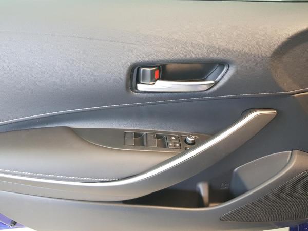 Toyota Corolla 1,8 140PS Touring Sports Kombi Hybrid Teamplayer inkl. Technik Paket 🚀🚀 Toyota Corolla 1,8 140PS Touring Sports Kombi Hybrid Teamplayer inkl. Technik Paket 🚀🚀