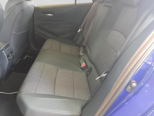 Toyota Corolla 1,8 140PS Touring Sports Kombi Hybrid Teamplayer inkl. Technik Paket 🚀🚀 Toyota Corolla 1,8 140PS Touring Sports Kombi Hybrid Teamplayer inkl. Technik Paket 🚀🚀