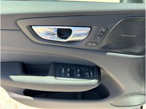 Volvo XC60 T8 AWD Ultra Black Ed. Plug-In*AHK*SHD