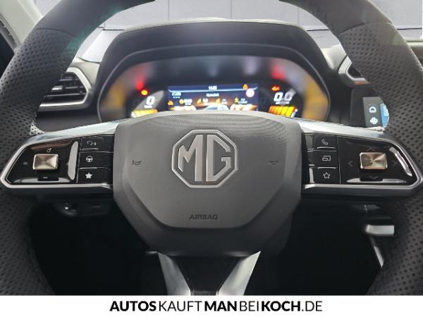 MG ZS HEV LUX Black MY25.5