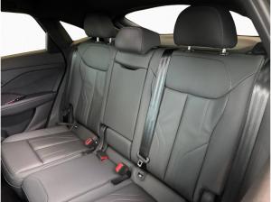 Audi Q3 Spb TFSI S tr. *Tech Plus*Pano*S line*