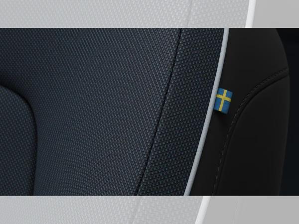 Volvo EX30 Single Motor Plus Black Edition Bestellaktion