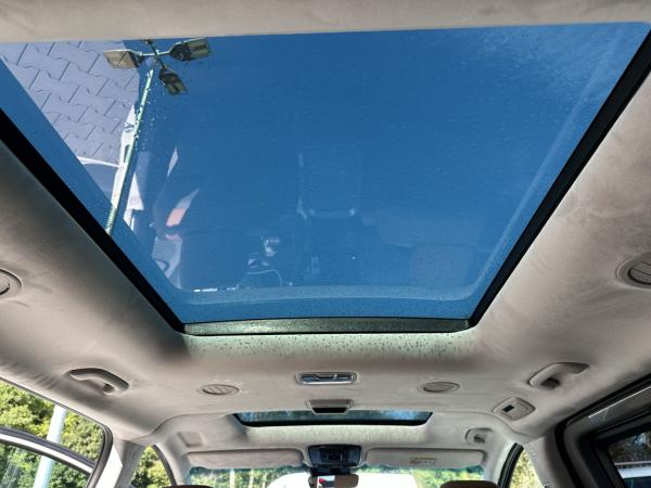 Hyundai STARIA HEV 7-Sitzer 1.6 T-GDI Signature + Pano >Sofort verfügbar<