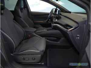 Skoda ENYAQ Enyaq RS 84 kWh 4x4 - PANO,NAVI,AHK,MATRIX