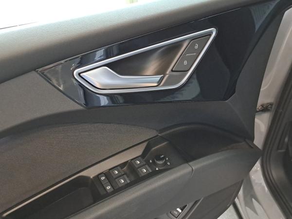 Audi Q4 e-tron 45, AHK, LED, DAB, Navi