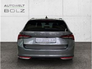 Skoda Octavia Combi Selection 2.0 TDI NAVI AHK HUD LED 360° JAHRESWAGEN